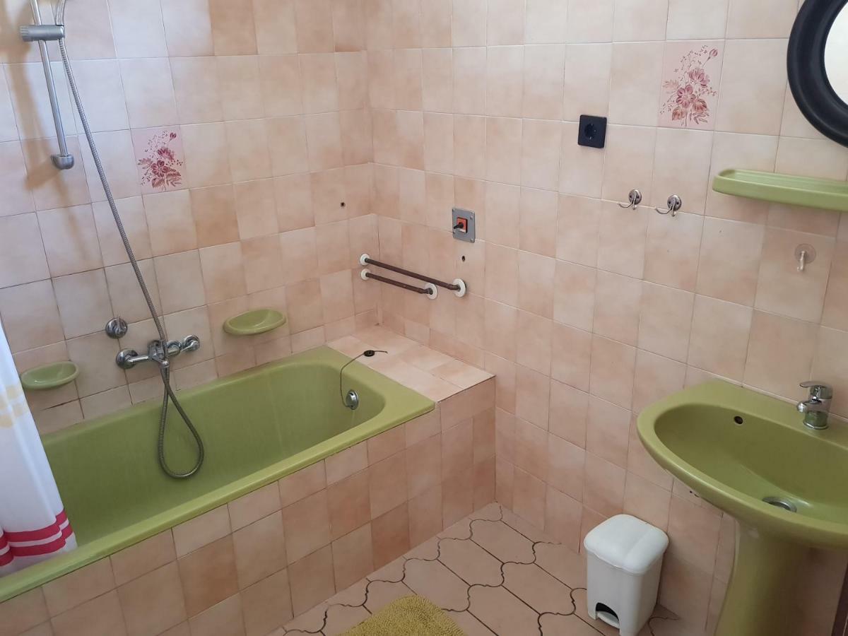 Agnes Apartmanok Harkany Exterior photo